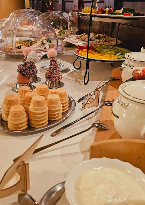 Süssspeisen auf dem Buffet